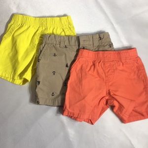 3x$25 😍😍😍. Just Bundle!!!!! 
Baby boy shorts